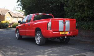 Image 5/82 of Dodge Ram SRT 10 (2005)