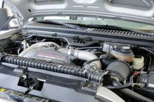 Image 29/41 de Ford F-350 Super Duty (2004)