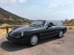 Immagine 45/55 di Alfa Romeo 2.0 Spider (1993)