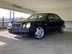 Afbeelding 3/21 van Mercedes-Benz E 50 AMG (1997)