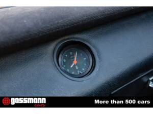 Image 11/15 of Maserati Indy 4900 (1975)