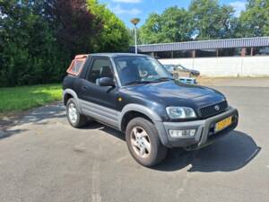 Image 5/13 of Toyota RAV4 (1999)