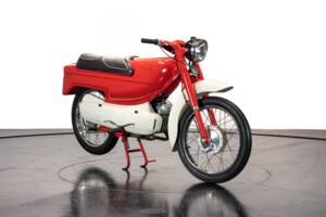 Image 7/23 of Parilla DUMMY (1961)