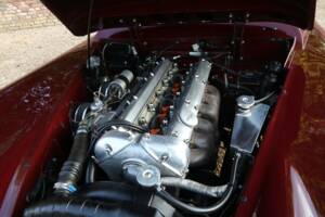 Immagine 43/50 di Jaguar XK 150 SE DHC (1958)