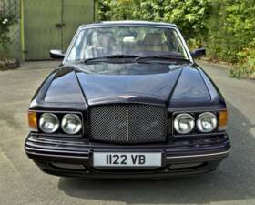 Image 2/50 of Bentley Turbo RT (1997)