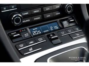 Bild 23/36 von Porsche 911 Carrera 4S (2017)