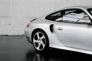 Image 42/49 of Porsche 911 Turbo (2002)