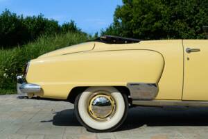 Image 30/50 of Studebaker Champion Regal DeLuxe Convertible (1950)