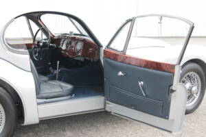 Bild 86/92 von Jaguar XK 120 FHC (1951)