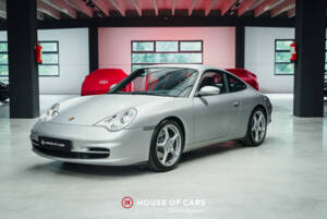 Image 2/24 of Porsche 911 Carrera (2004)
