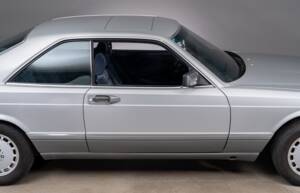 Bild 8/35 von Mercedes-Benz 560 SEC (1988)