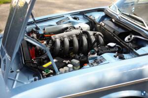 Image 27/73 of BMW 3.0 CSi (1973)