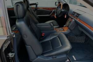 Image 30/70 de Mercedes-Benz CL 500 (1997)