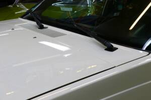 Image 11/34 of Volvo 940 2.3i (1991)