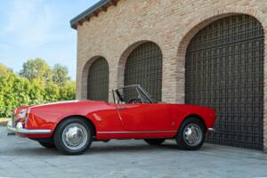 Immagine 14/50 di Alfa Romeo Giulia 1600 Spider (1964)