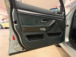 Bild 5/16 von BMW 520i (1999)