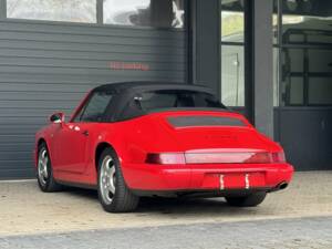 Image 12/37 de Porsche 911 Carrera 2 (1992)