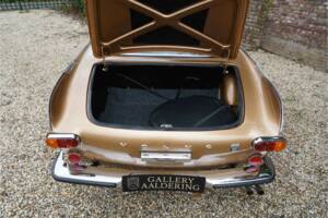 Image 28/50 of Volvo 1800 E (1971)