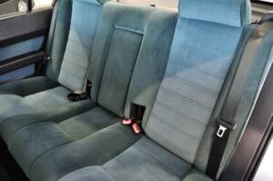 Bild 35/41 von Alfa Romeo 164 2.0 (1990)