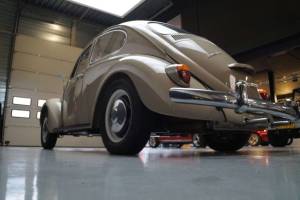 Image 44/50 de Volkswagen Maggiolino 1200 (1967)