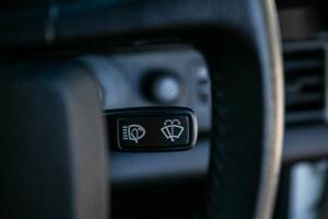 Image 34/38 of Porsche 911 Carrera 4 (1990)