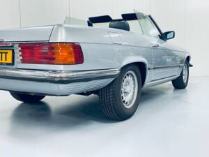 Imagen 21/24 de Mercedes-Benz 380 SL (1982)