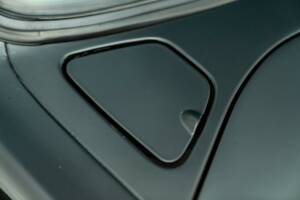 Image 20/50 de Jaguar XJR 4.0 (2000)