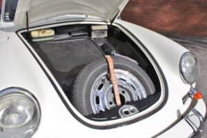 Immagine 15/22 di Porsche 356 C 1600 SC (1964)