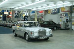Image 16/50 of Mercedes-Benz 300 SEL 3.5 (1972)