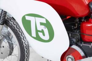 Imagen 3/33 de Moto Guzzi DUMMY (1949)