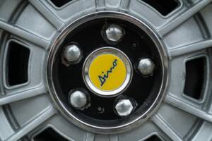 Image 32/50 of Ferrari Dino 246 GT (1971)