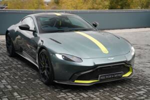 Bild 22/50 von Aston Martin V8 Vantage AMR (2020)