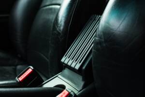 Bild 30/58 von Porsche 911 Carrera 4S (1996)