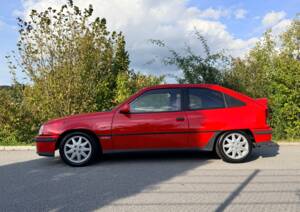Image 26/33 of Opel Kadett 2,0i GSi 16V (1988)