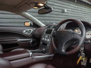 Bild 28/49 von Aston Martin V12 Vanquish S (2007)