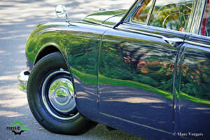 Image 41/46 of Jaguar Mk II 3.8 (1962)