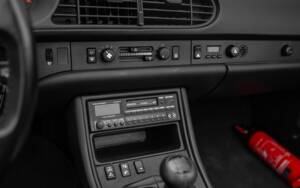 Bild 34/43 von Porsche 944 Turbo (1991)