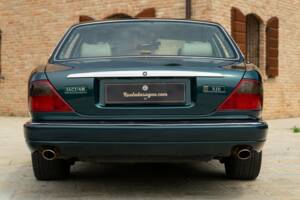 Bild 7/50 von Jaguar XJ6 3.2 (1995)