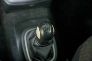 Image 28/35 of Nissan Micra C+C 1.6 (2005)