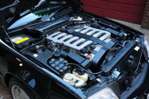 Image 51/100 of Mercedes-Benz SL 600 (1998)