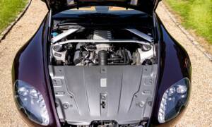 Image 14/45 de Aston Martin V8 Vantage (2008)
