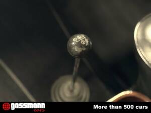 Image 14/15 of Mercedes-Benz 220 SE b (1965)