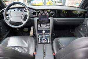 Image 17/50 of Bentley Arnage T (2007)