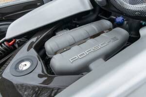 Image 17/50 de Porsche Carrera GT (2005)