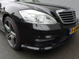 Bild 34/100 von Mercedes-Benz S 500 (2008)
