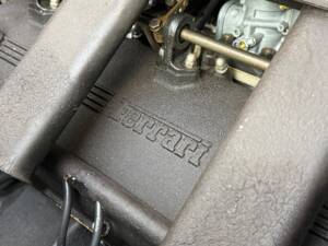 Bild 31/32 von Ferrari 365 GT 2+2 (1969)