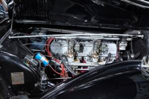 Image 16/18 of Talbot-Lago T26 Record (1947)