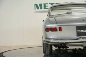 Bild 16/50 von Ferrari 330 GT (1965)