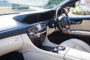 Bild 18/37 von Mercedes-Benz CL 600 (2007)