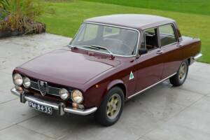 Image 3/50 of Alfa Romeo 1750 Berlina (1971)